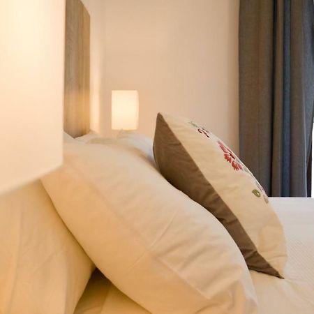 Apartamento Faustino Alvarez Seville Exterior photo